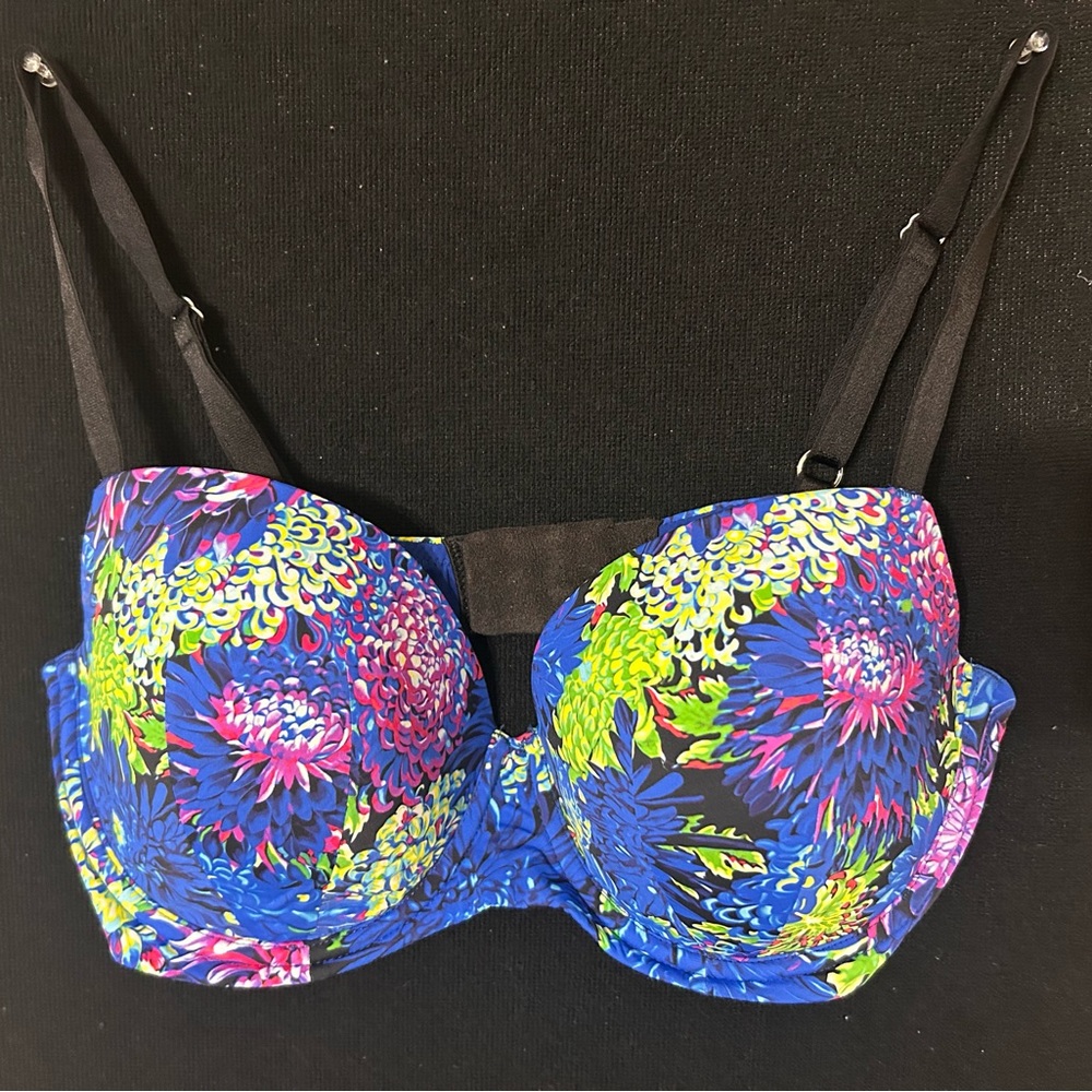 Victoria Secret EUC size 34DD Bra